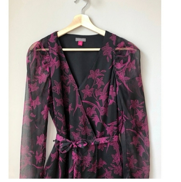 Vince camuto women's Black and Pink Asymmetrical Wrap Long Sleeve Dress small - Picture 2 of 2